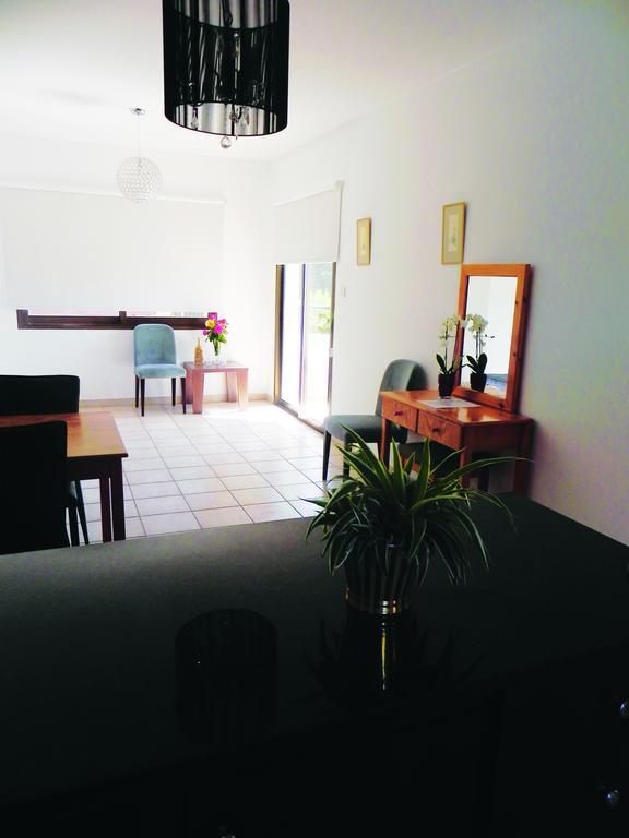Andries Apartments Paphos Esterno foto