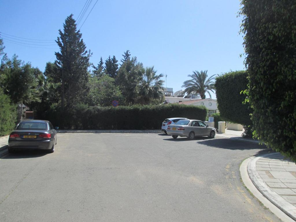 Andries Apartments Paphos Esterno foto