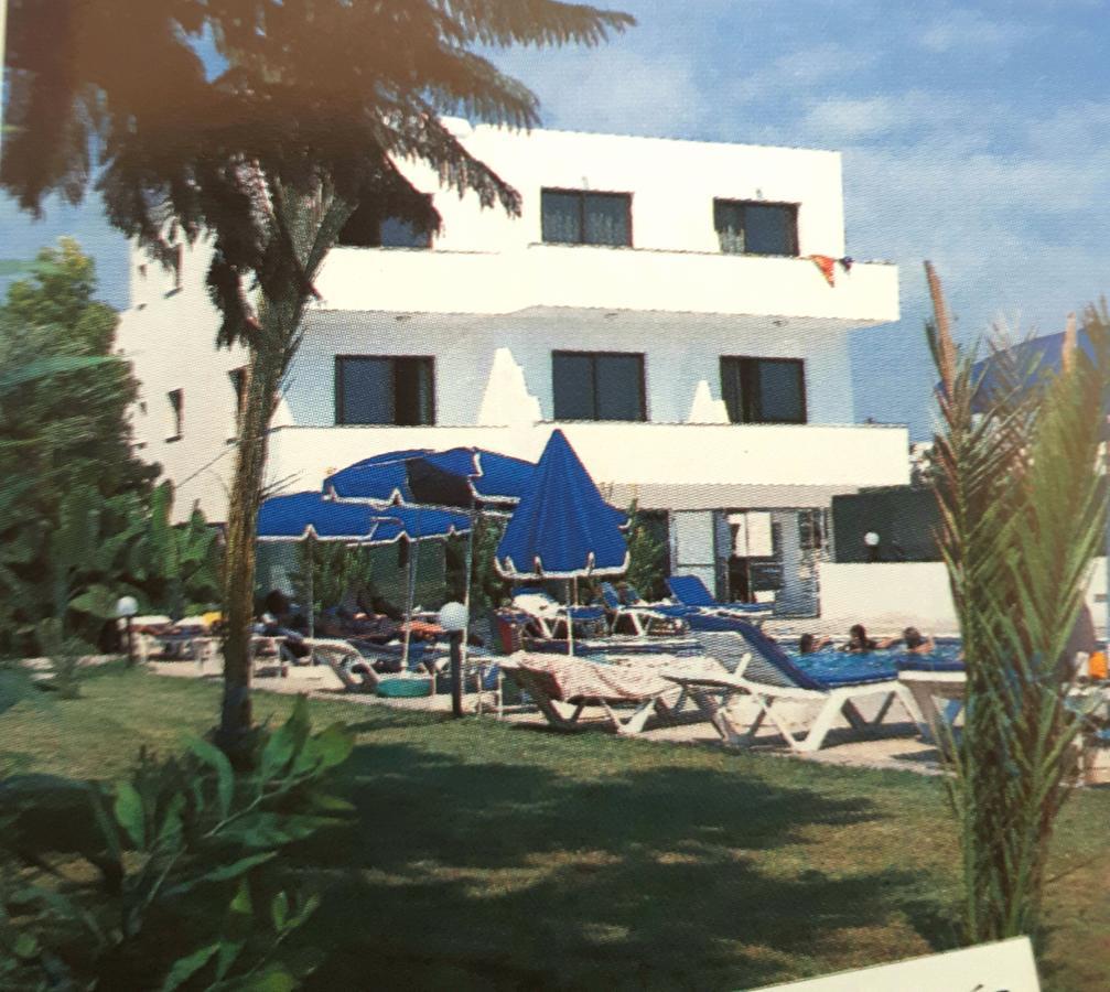 Andries Apartments Paphos Esterno foto