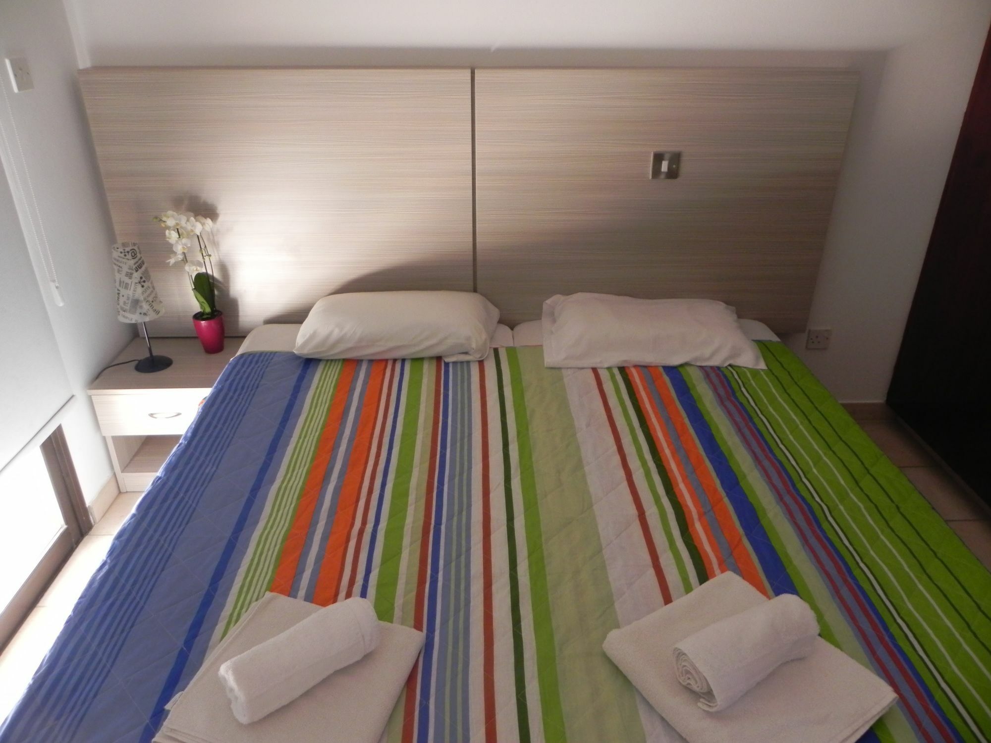 Andries Apartments Paphos Esterno foto