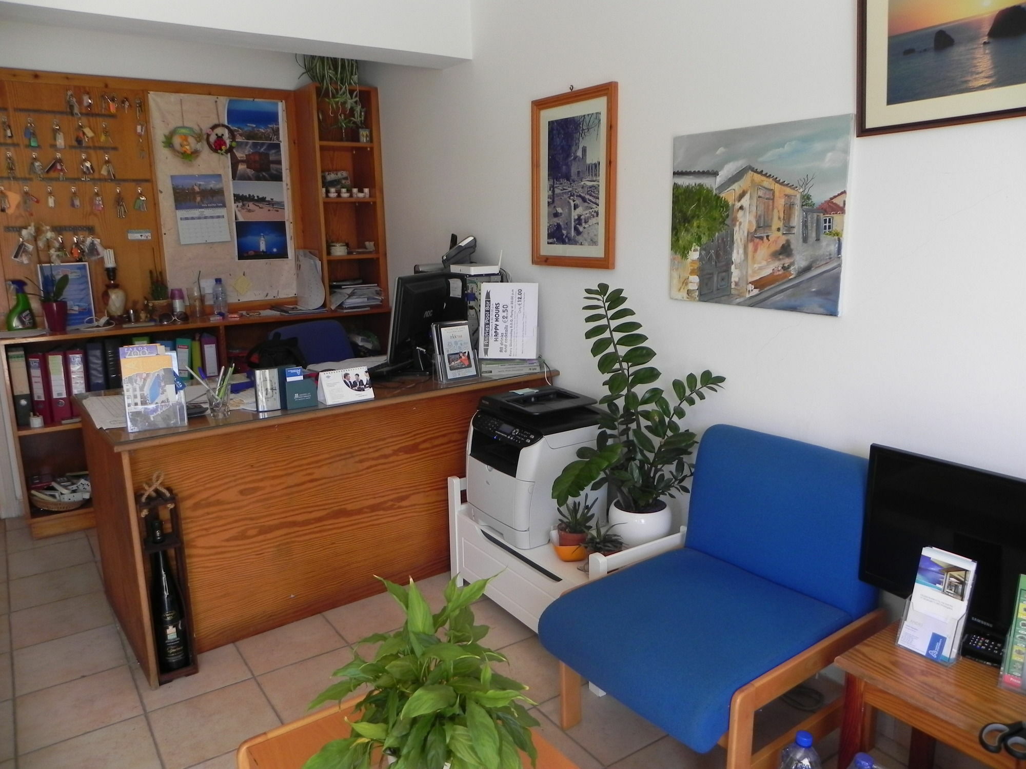 Andries Apartments Paphos Esterno foto