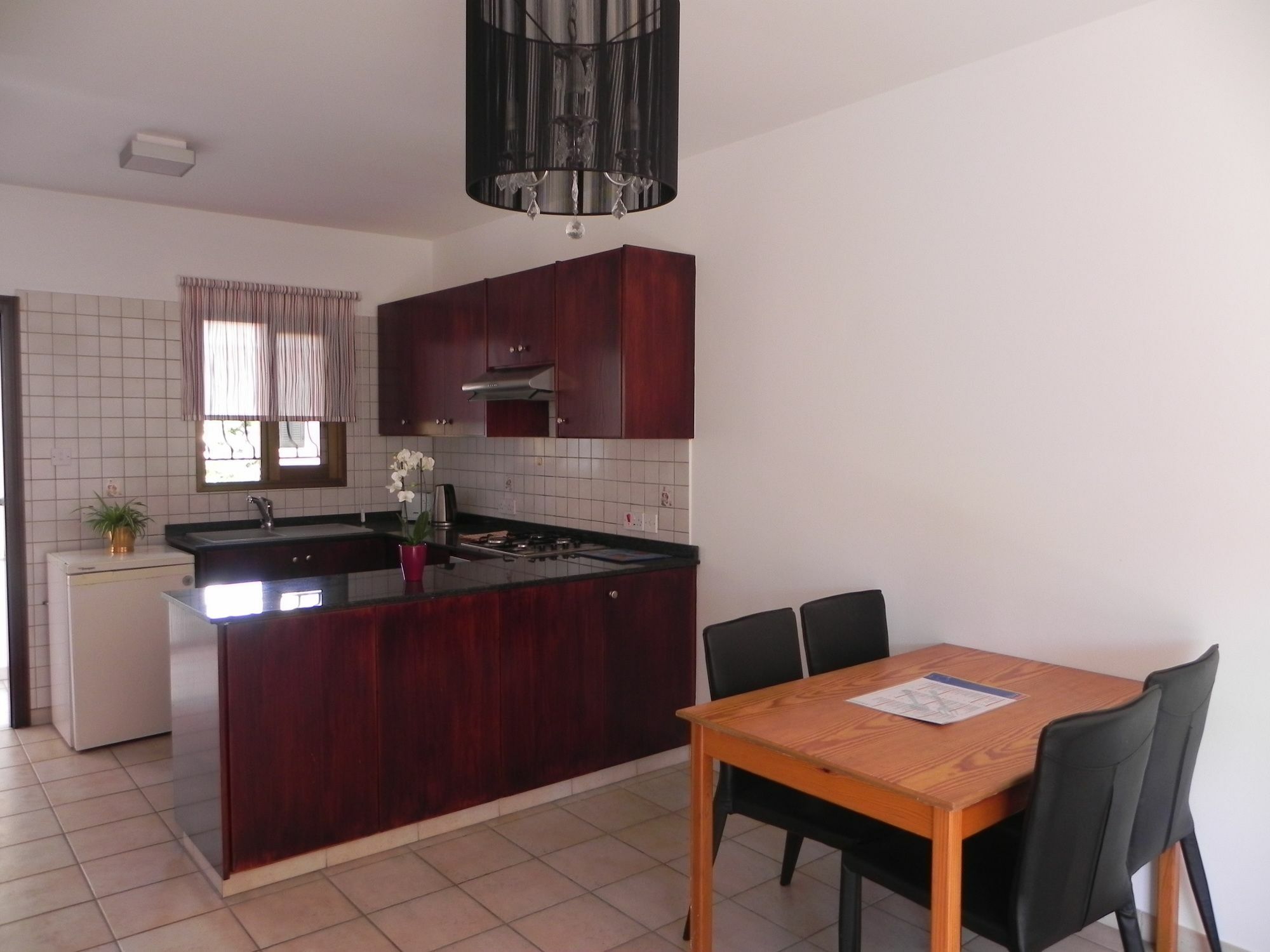 Andries Apartments Paphos Esterno foto